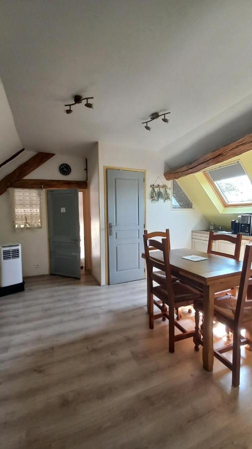 Apartmán Le Calme A La Campagne Besson Exteriér fotografie